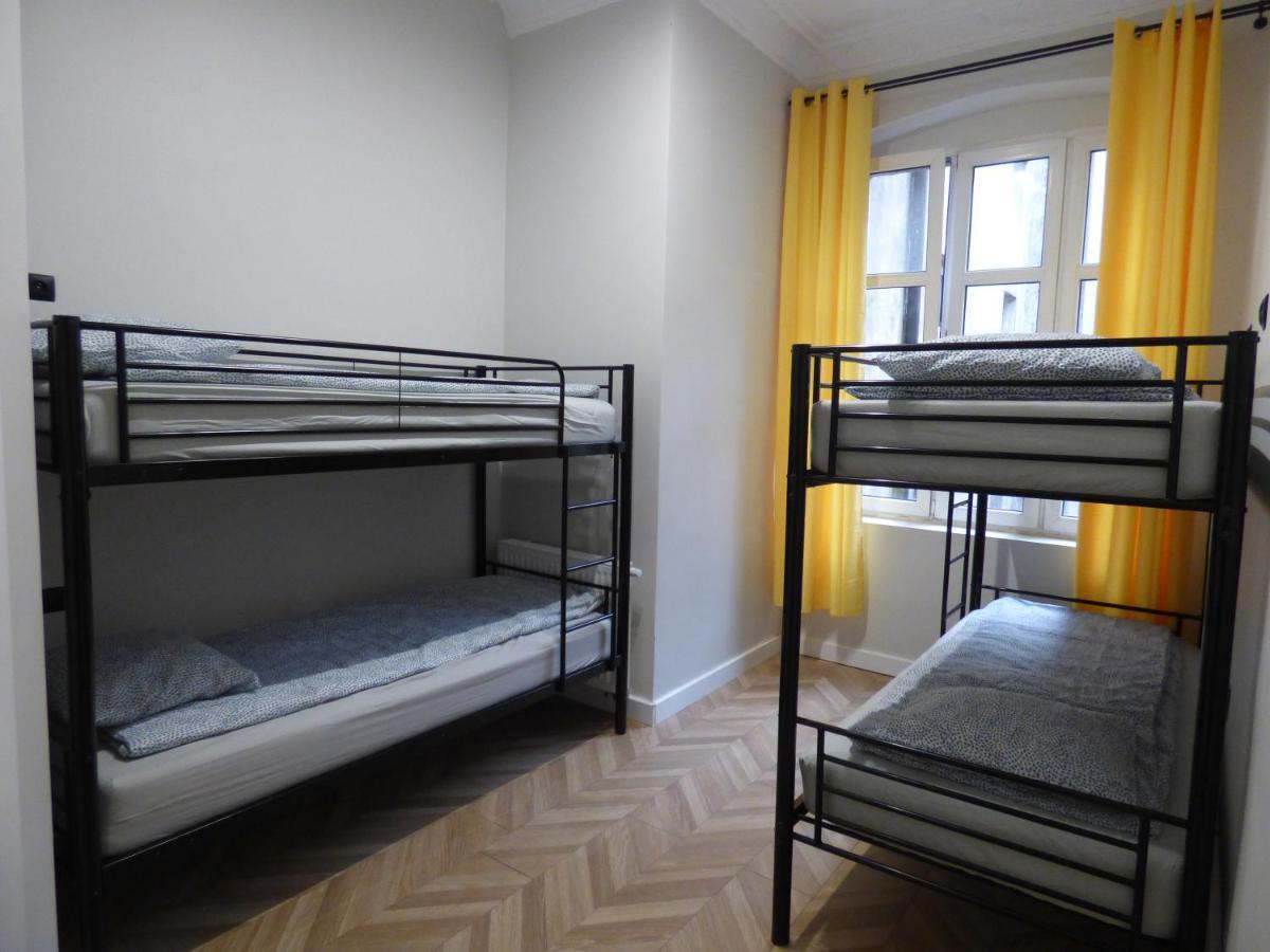 Gingerbread Hostel ทอรูน ภายนอก รูปภาพ