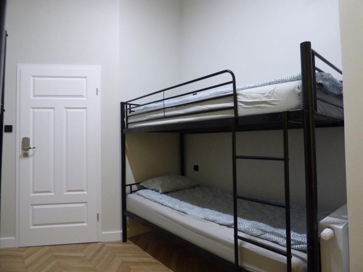 Gingerbread Hostel ทอรูน ภายนอก รูปภาพ